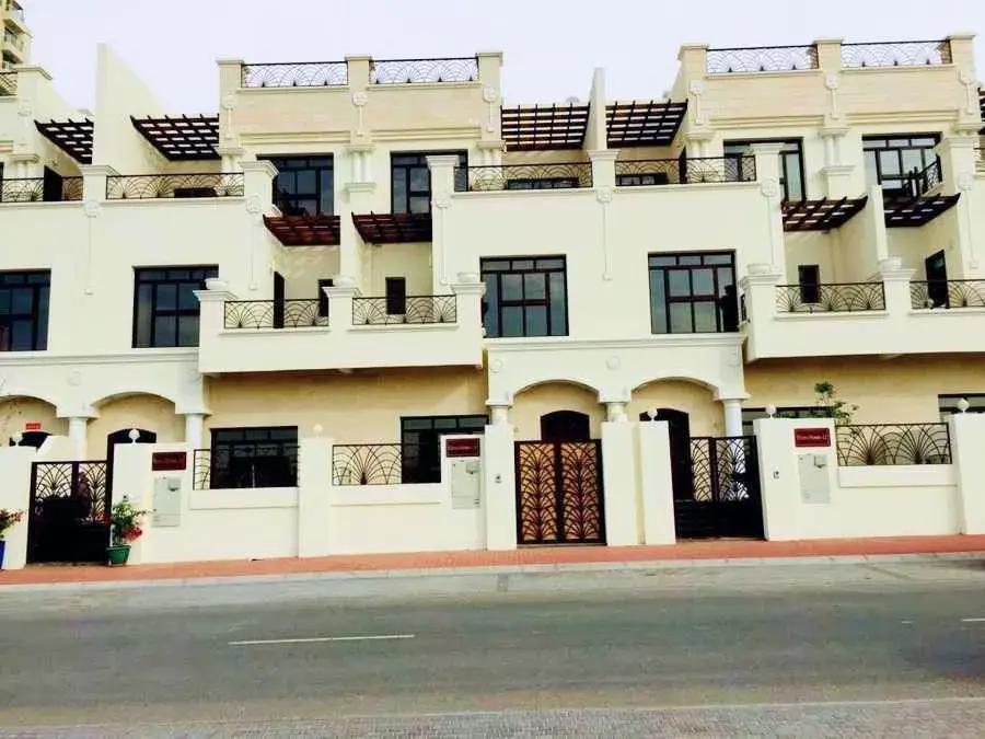 Marwa Homes — Muss haben — Balkon — feature | Profound Properties, Dubai