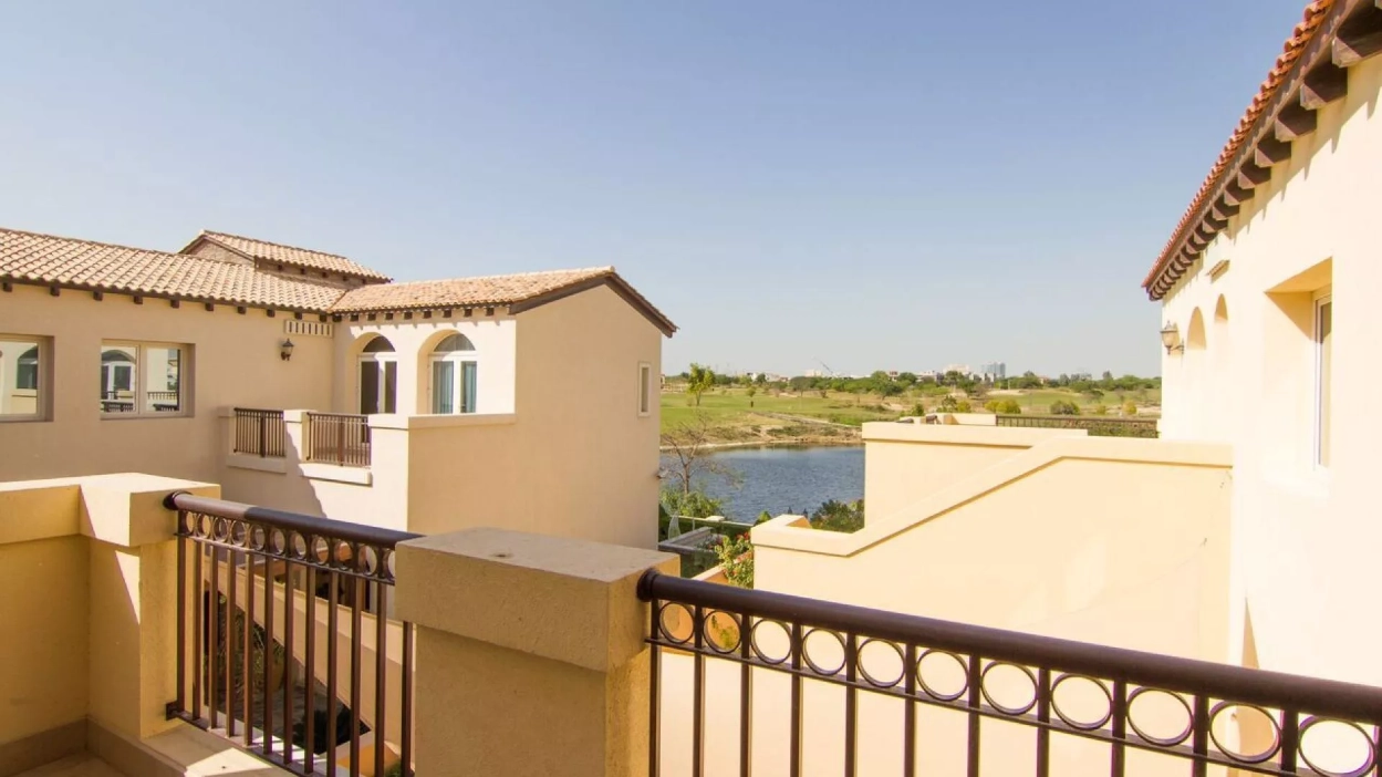 Sienna Lakes — Golf course view | Profound Properties, Dubai