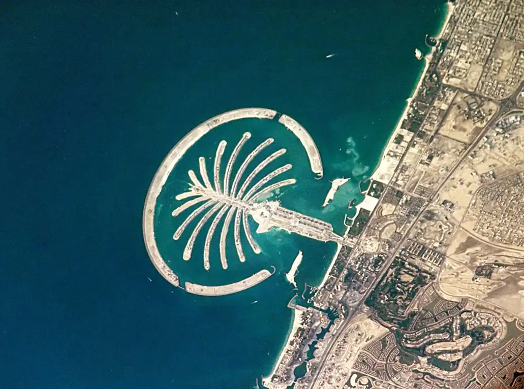 埃灵顿海滩别墅 — Master Plan Community | Profound Properties, Dubai